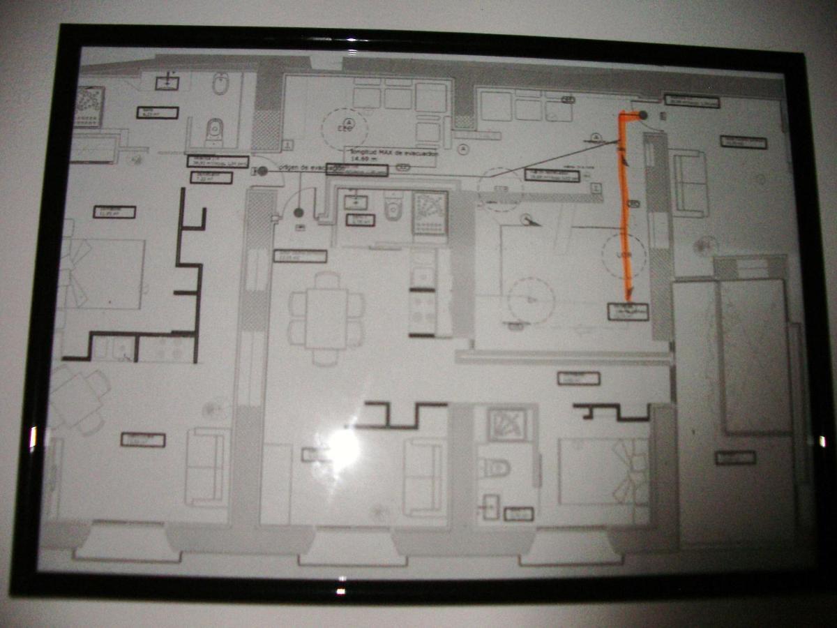 Apartamentos La Fonda Aninon 외부 사진