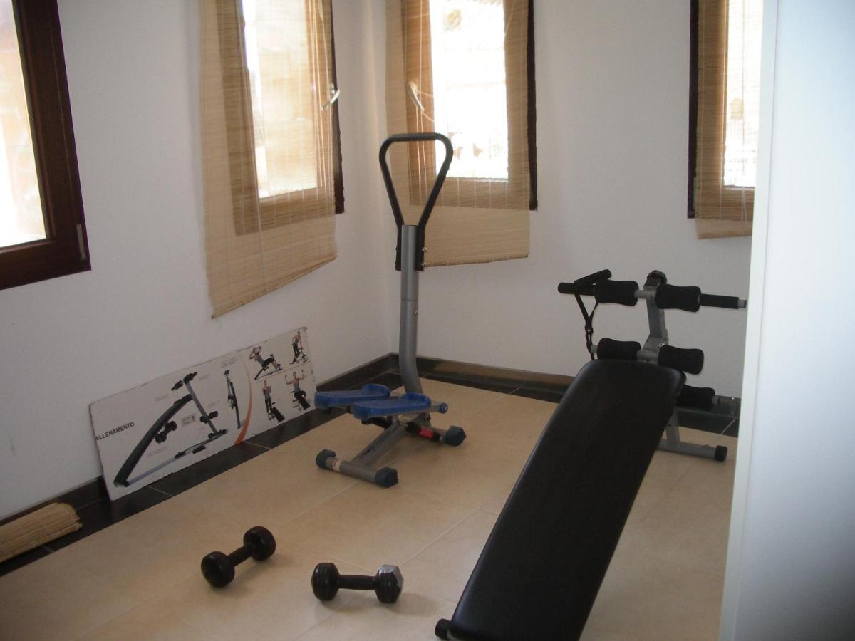 Apartamentos La Fonda Aninon 외부 사진
