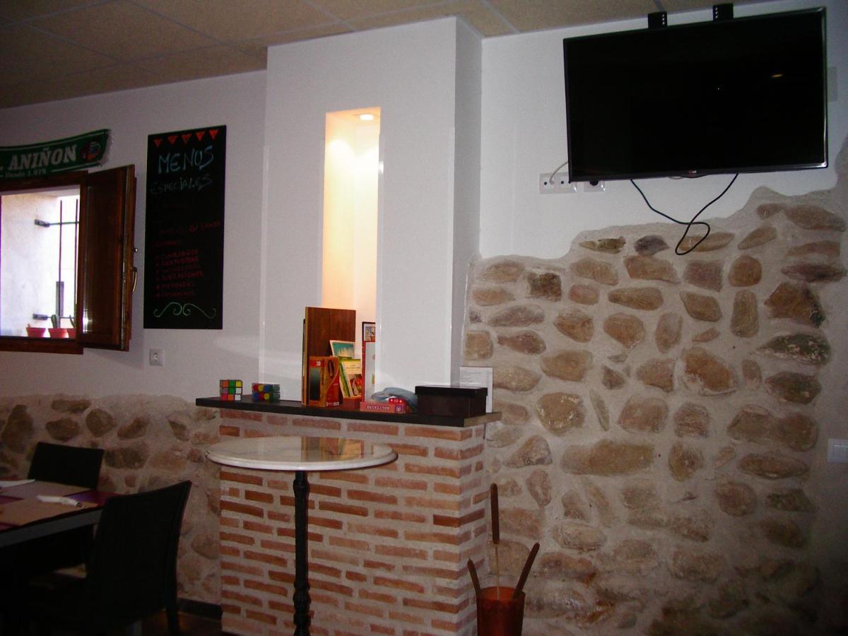 Apartamentos La Fonda Aninon 외부 사진
