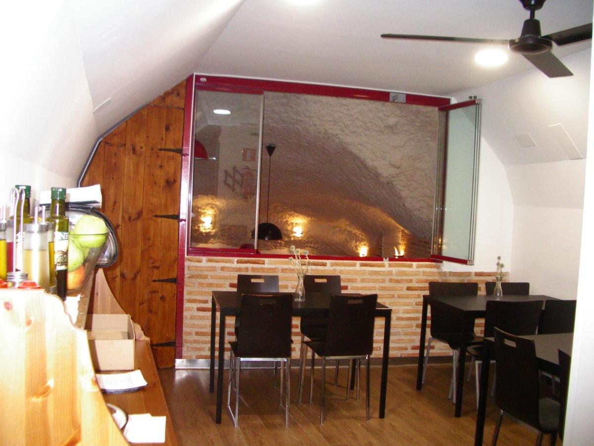Apartamentos La Fonda Aninon 외부 사진